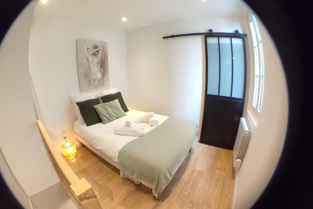 Le Duplex Des Halles Pau Bagian luar foto